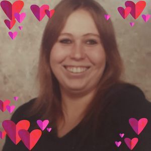 Meet your Posher, Mona